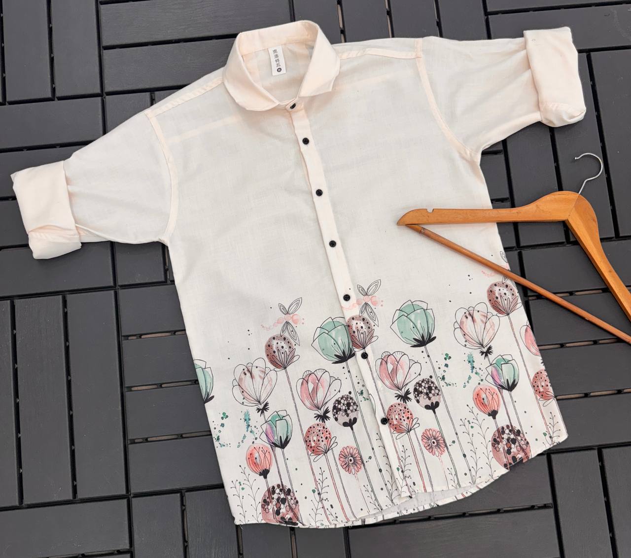 Men’s Elegant Cream Floral Art Print Cotton Lilen Shirt